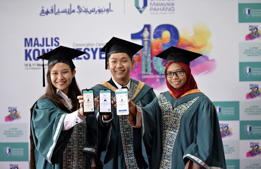 UMP universiti awam pertama di negara ini menggunakan Teknologi Blockchain untuk pengesahan sijil untuk 2,773 graduannya